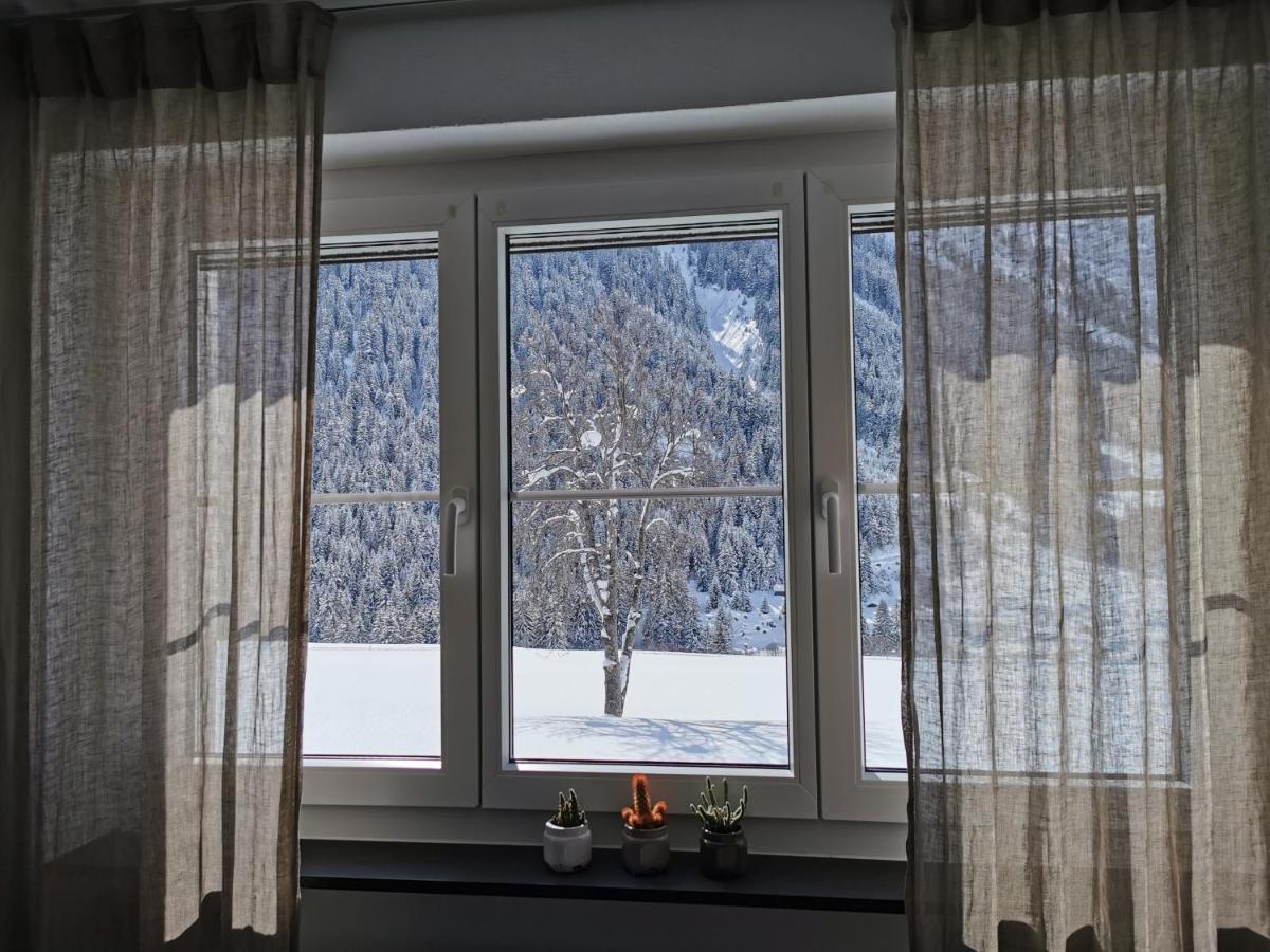 Appartement Tgèsa Dutg Grond à Sedrun Extérieur photo