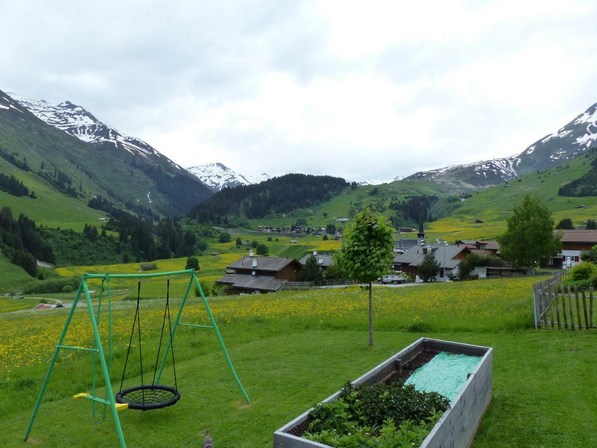 Appartement Tgèsa Dutg Grond à Sedrun Extérieur photo
